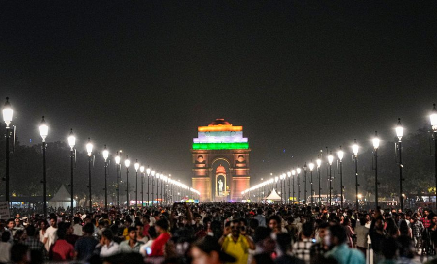 india-gate-new-delhi-2026-02-20-15-43-26.png